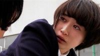 彼女はひとり